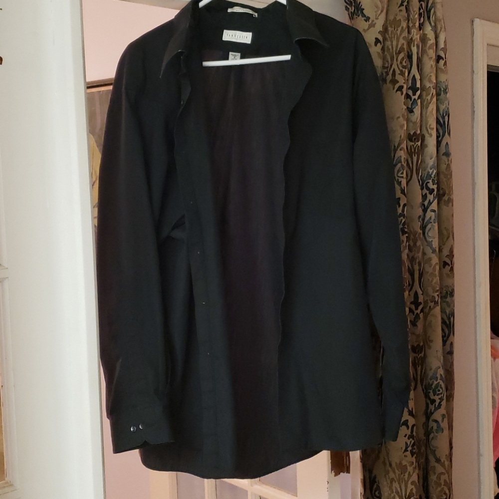 Men's Black Button Down Long Sleeve Shirt